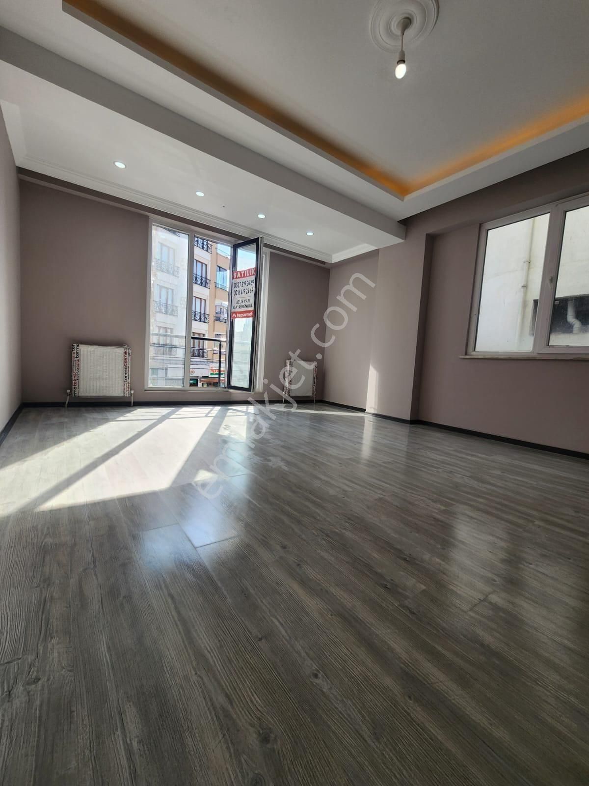 Çekmeköy Ekşioğlu Mahalesinde Satılık Lüks Daire