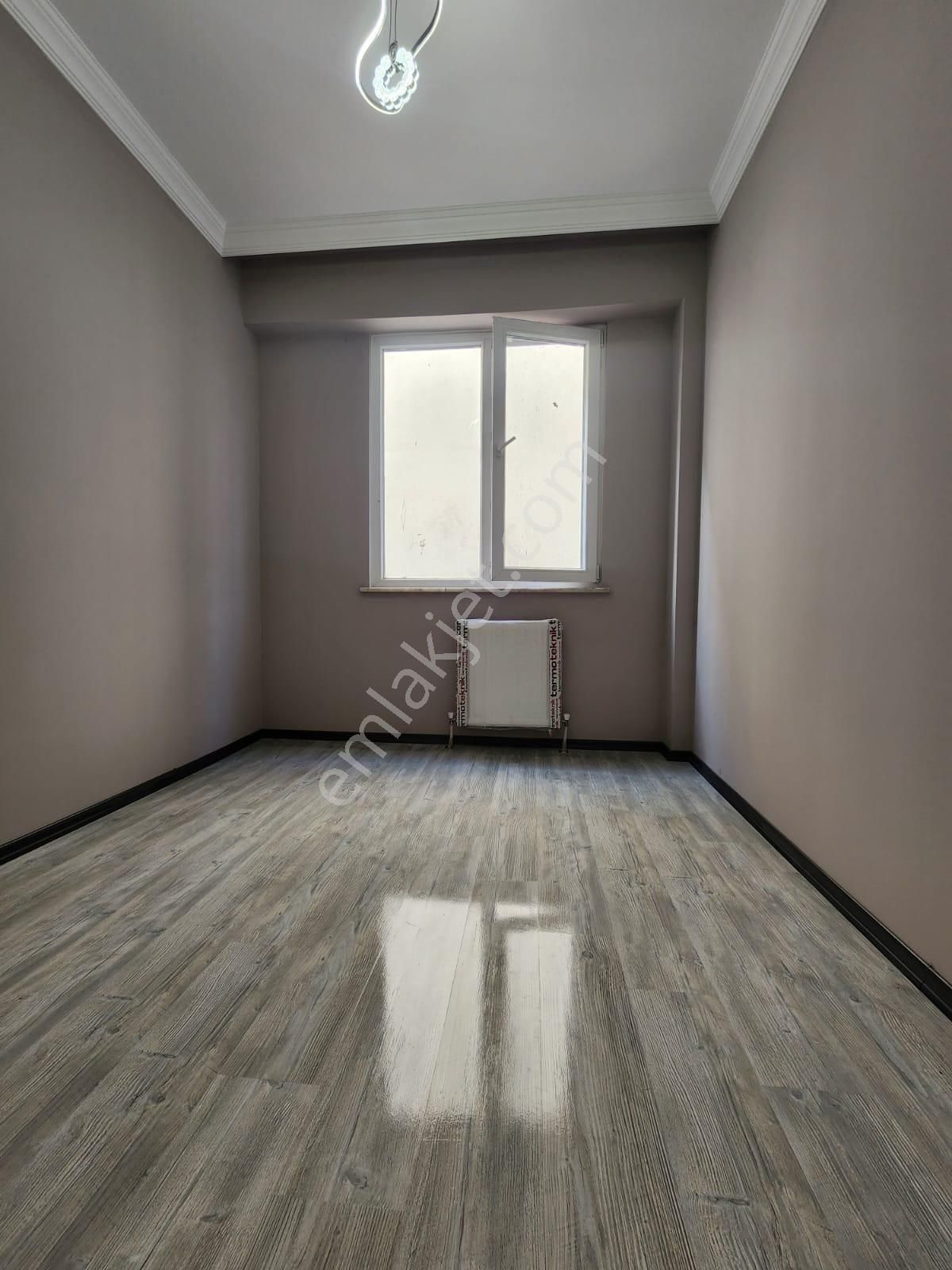 Çekmeköy Ekşioğlu Mahalesinde Satılık Lüks Daire - Görsel 14