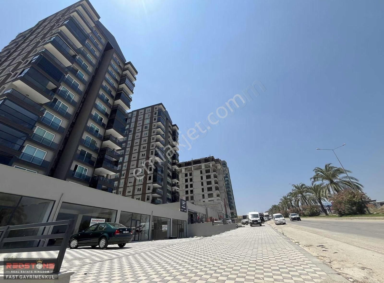 Fuar Alanı Civarı Bulvar Üzeri Yeni Binada 5+1 Kiralık!!