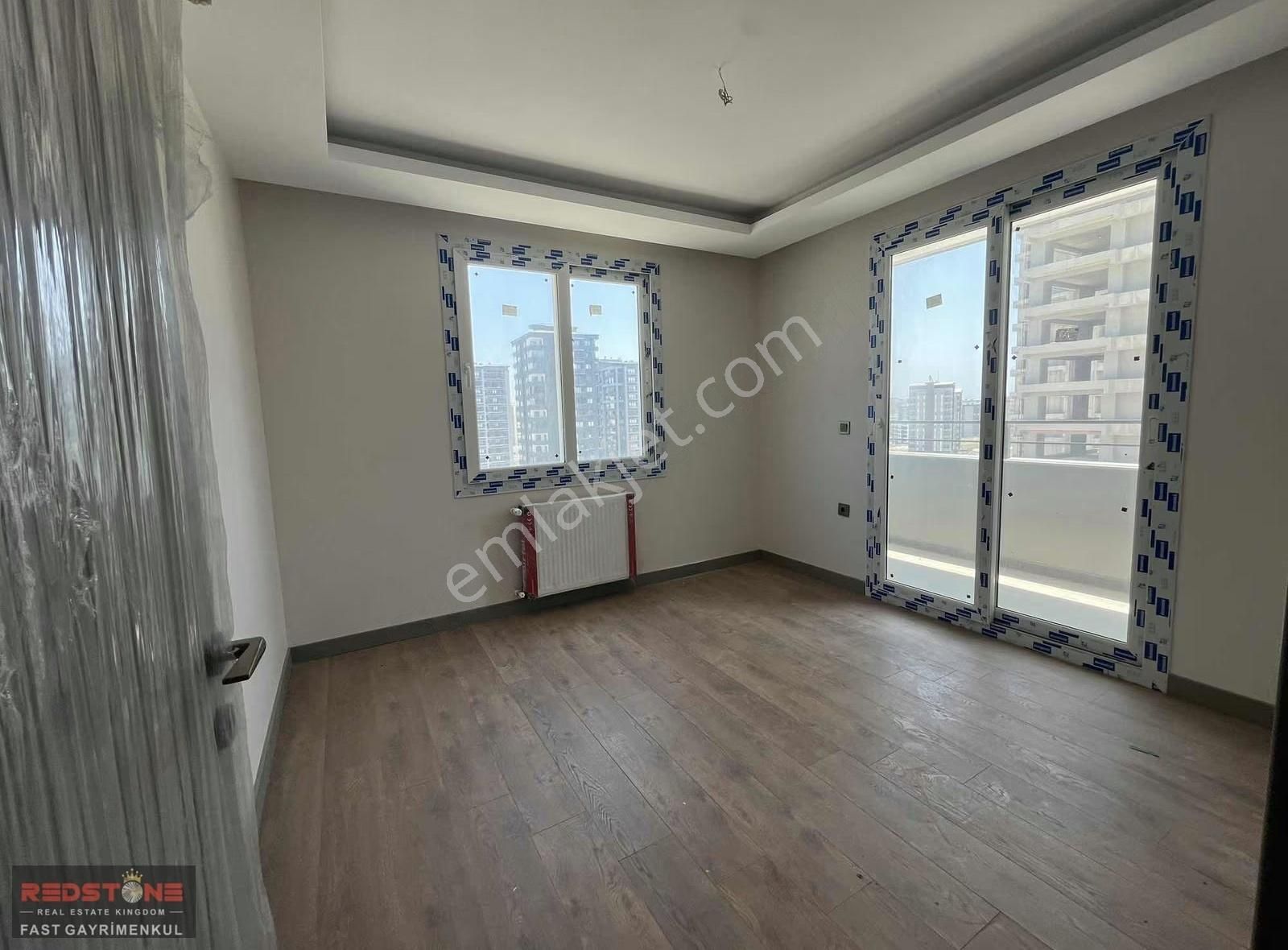 Fuar Alanı Civarı Bulvar Üzeri Yeni Binada 5+1 Kiralık!! - Görsel 25