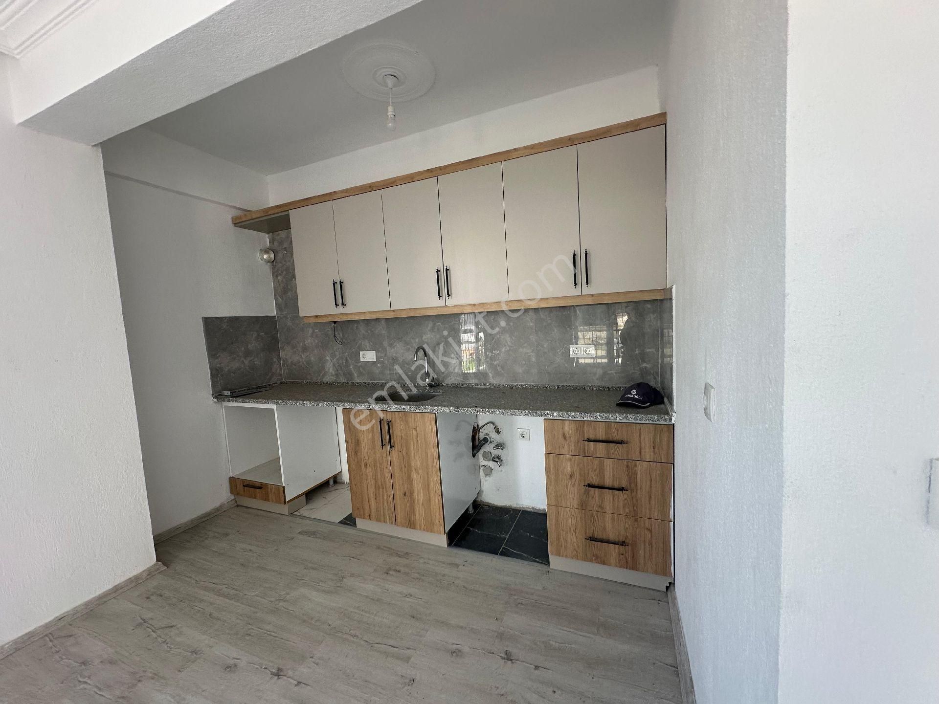 Uğur'dan Seydikemer Merkezde Kiralık 2+1 Zemin Kat Daire - Görsel 4