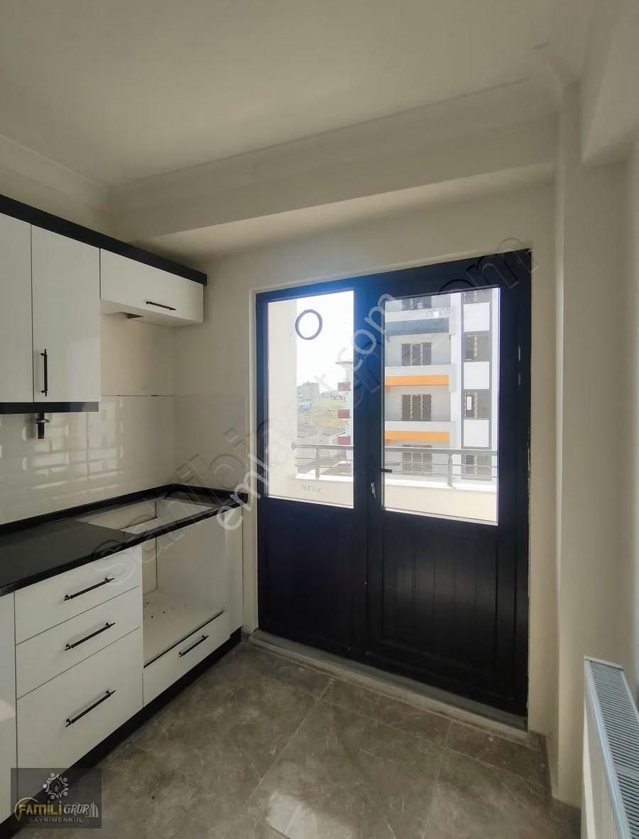 Famili Gayrımenkul Fırsat Daire 2+1 90 M2 Ara Kat Ön Cephe - Görsel 4