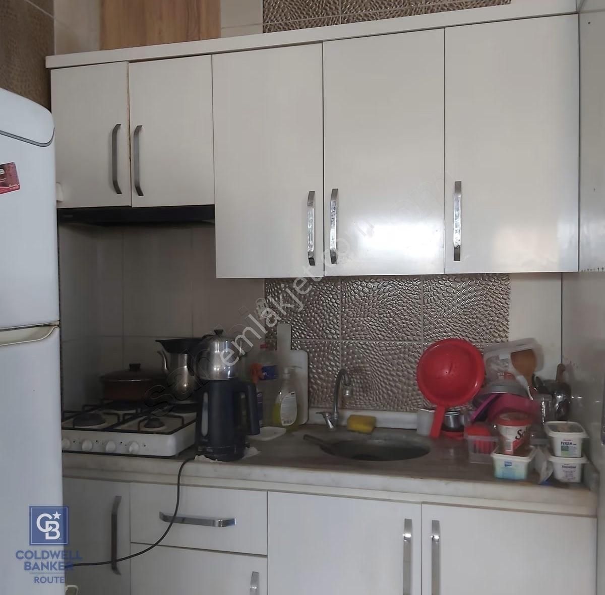 Coldwell Banker Route'tan Bergama'da Satılık Dükkan - Görsel 3