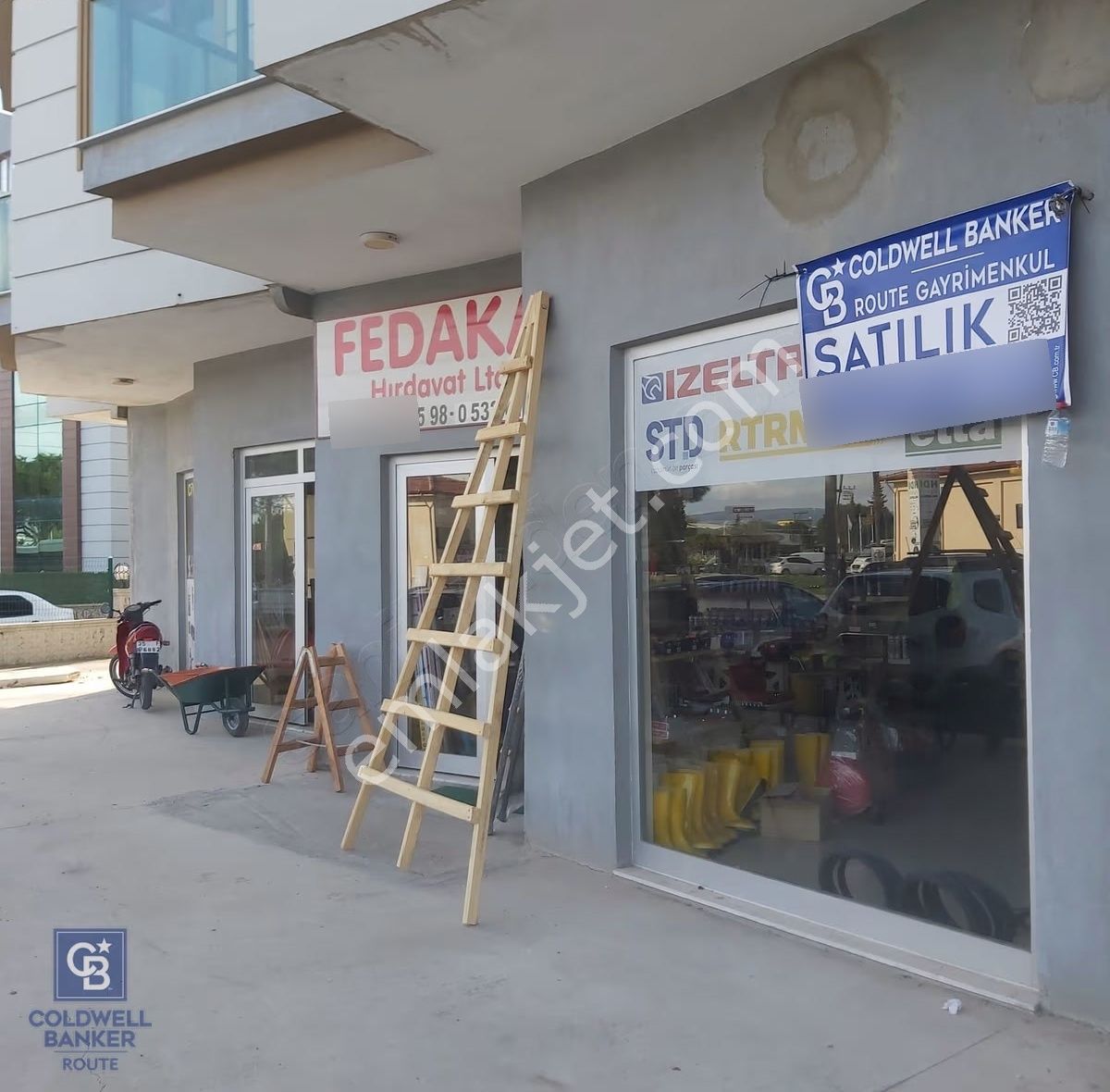 Coldwell Banker Route'tan Bergama'da Satılık Dükkan - Görsel 2