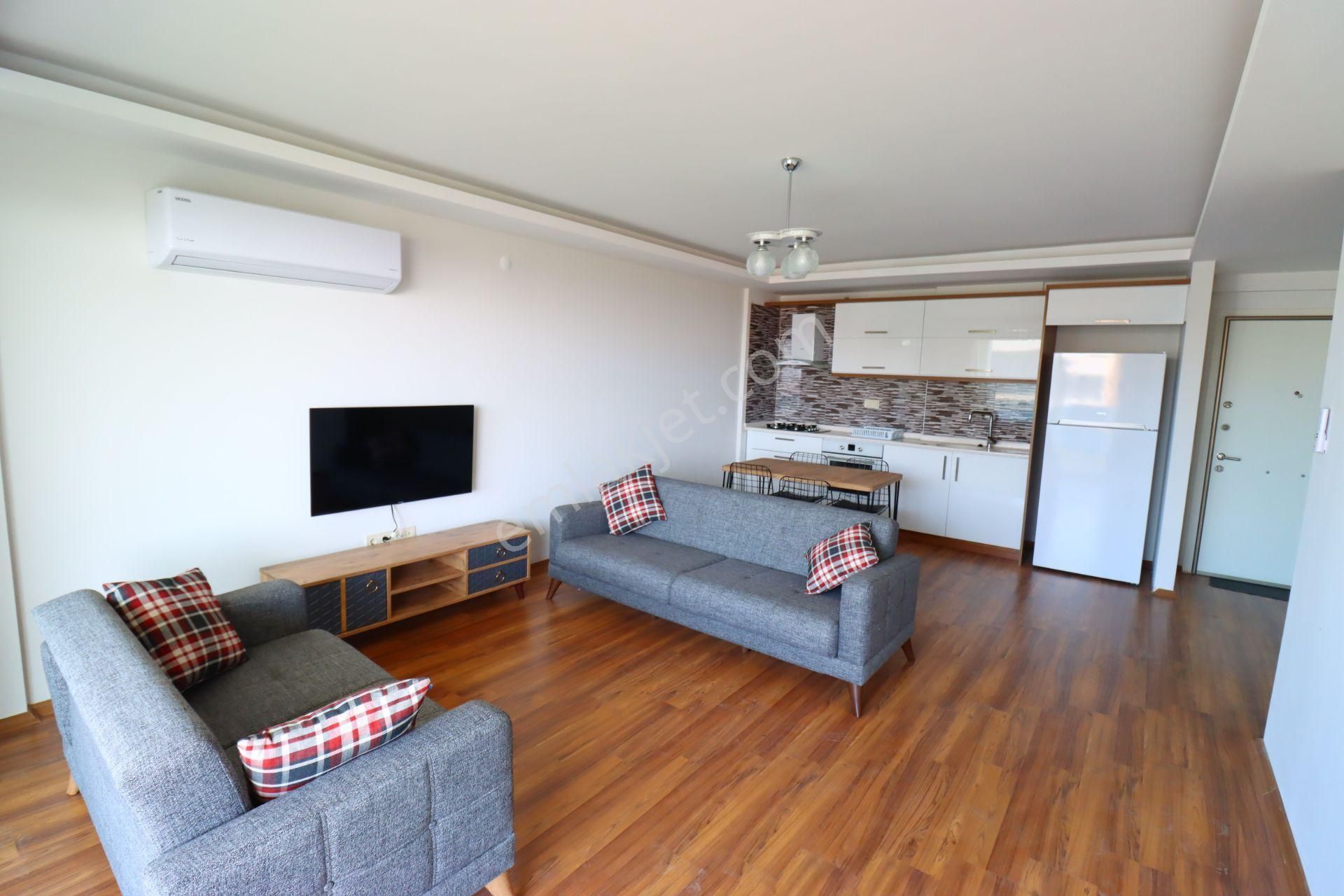 Kuşadası Geniş, Deniz Manzaralı 2+1 Ebeveyn Banyolu..satılık.. - Görsel 12