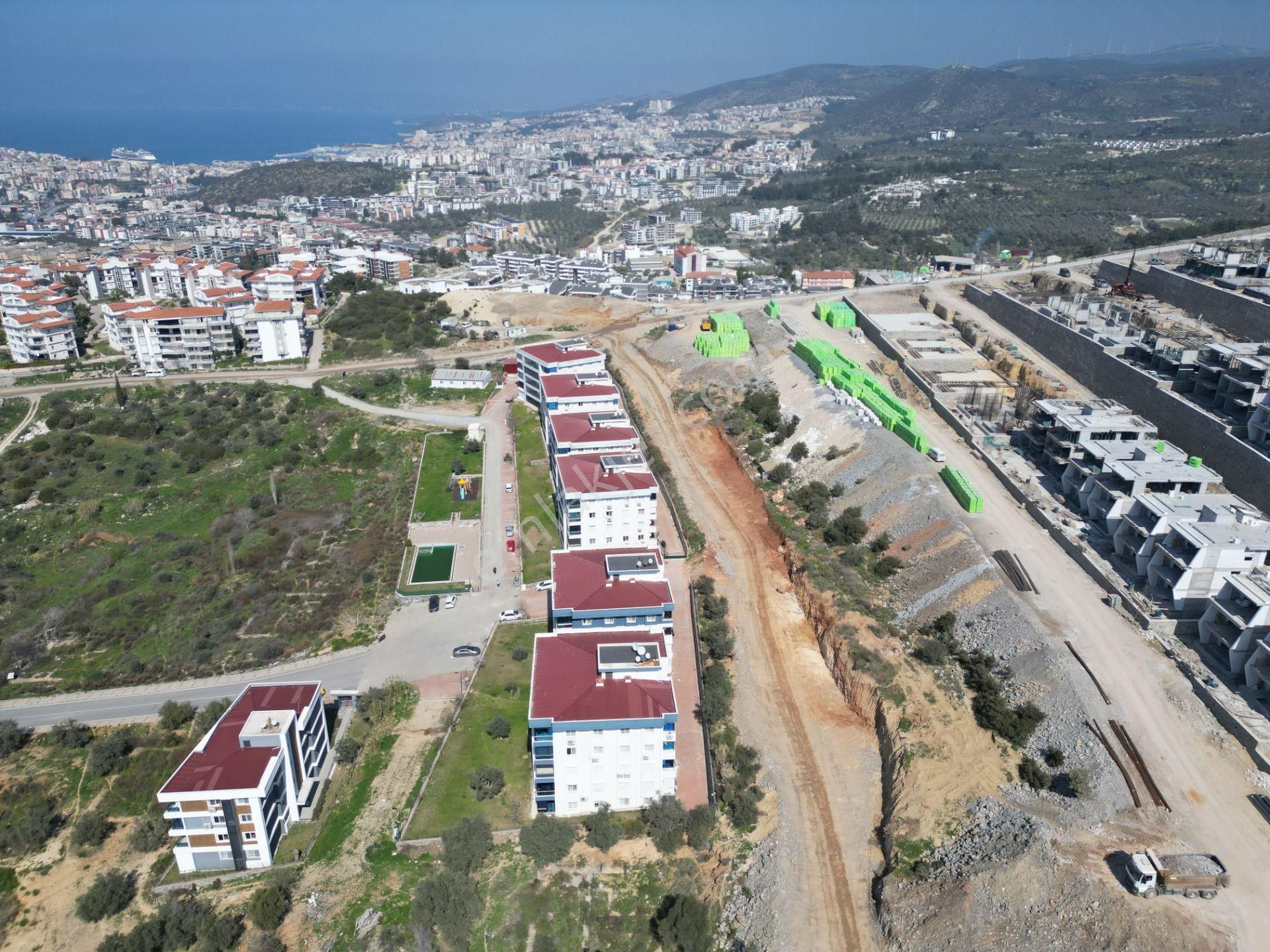 Kuşadası Geniş, Deniz Manzaralı 2+1 Ebeveyn Banyolu..satılık.. - Görsel 6