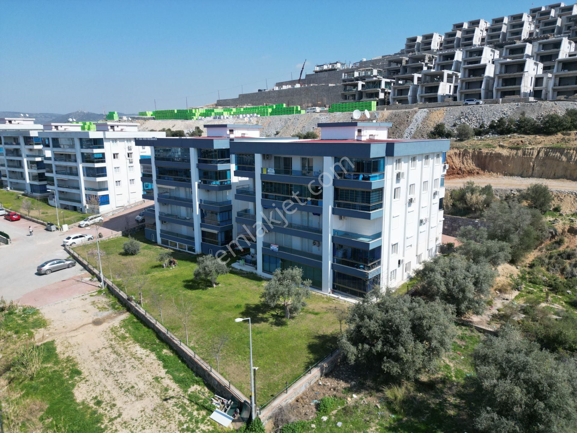 Kuşadası Geniş, Deniz Manzaralı 2+1 Ebeveyn Banyolu..satılık.. - Görsel 5