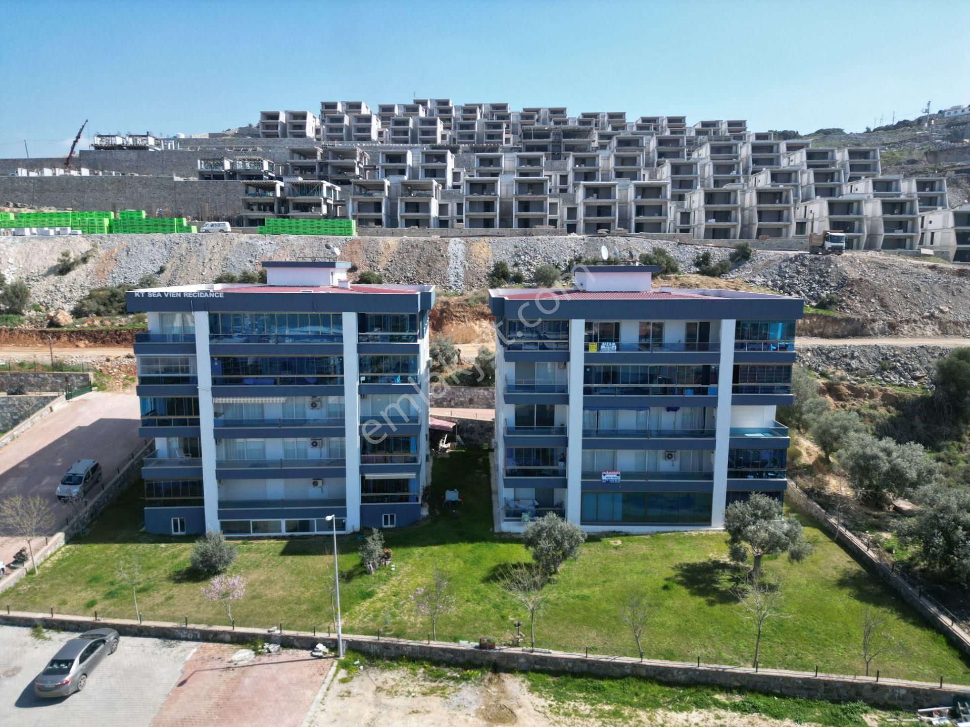 Kuşadası Geniş, Deniz Manzaralı 2+1 Ebeveyn Banyolu..satılık.. - Görsel 3