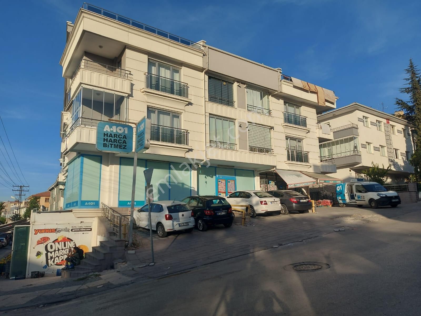 Asyapıdan 2+1 90m2 Aileye-bekara Sokullu Caddesinde Kombili - Görsel 27