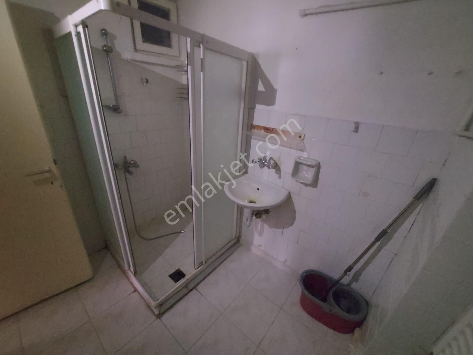 Asyapıdan 2+1 90m2 Aileye-bekara Sokullu Caddesinde Kombili - Görsel 18