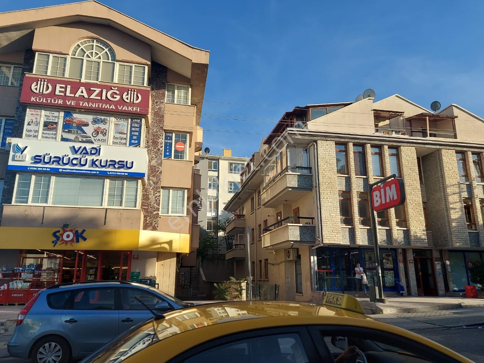 Asyapıdan 2+1 90m2 Aileye-bekara Sokullu Caddesinde Kombili - Görsel 31