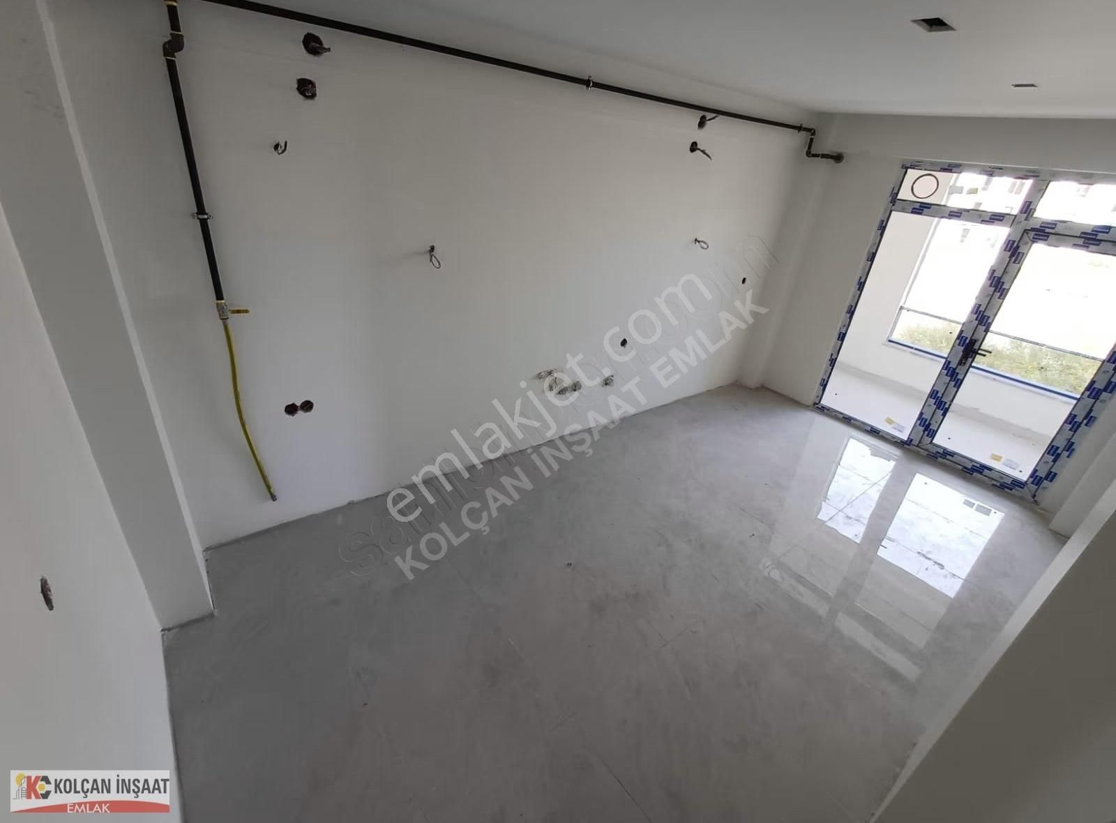 Kolçan Emlak'tan Bölcek'te Sıfır Ara Kat 3+1 Daire