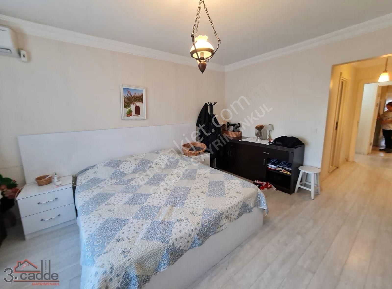 Bahçeşehir Gül Blokları, Tadilatlı, Satılık 4+1 Daire. - Görsel 11