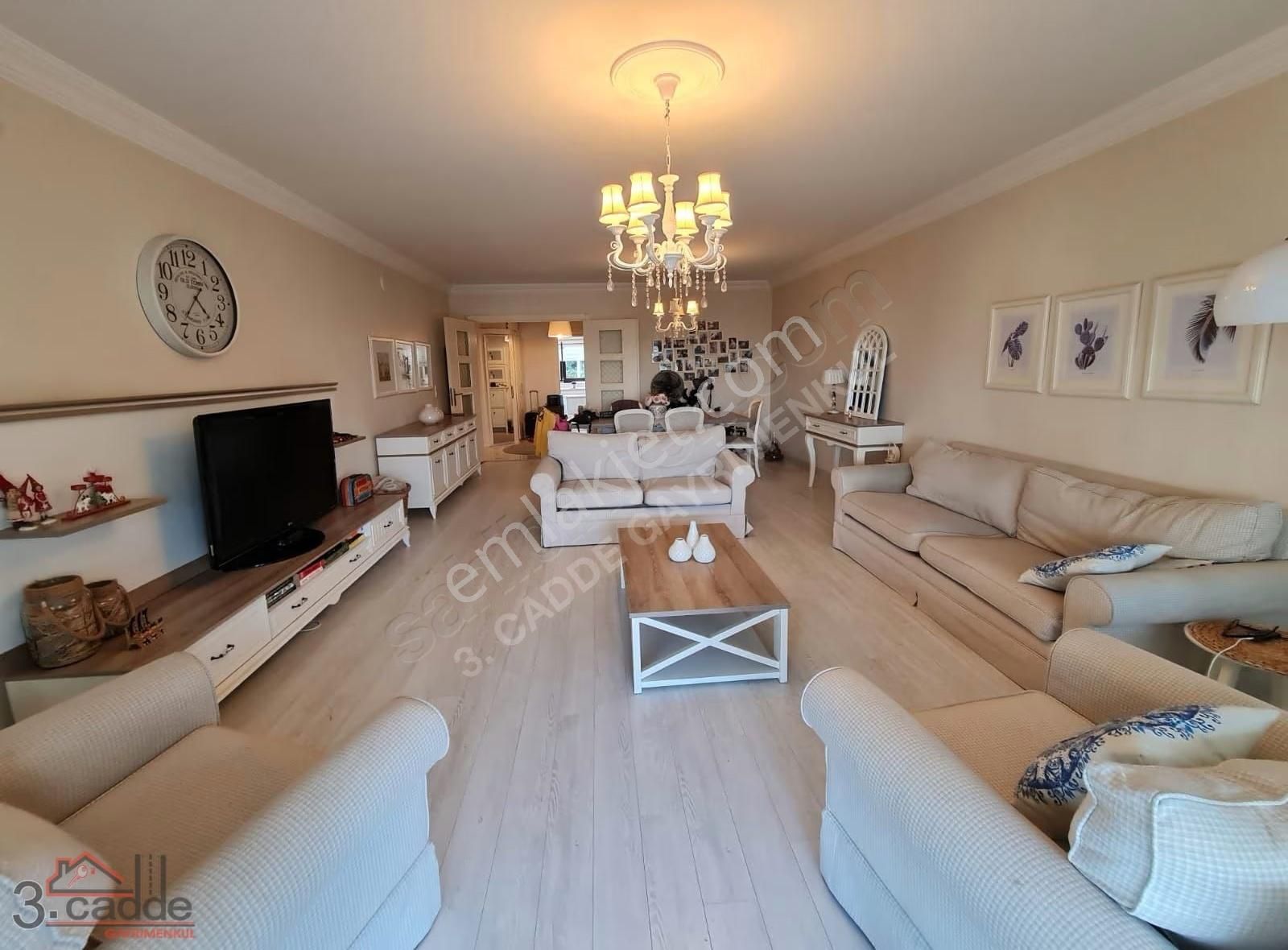 Bahçeşehir Gül Blokları, Tadilatlı, Satılık 4+1 Daire. - Görsel 12