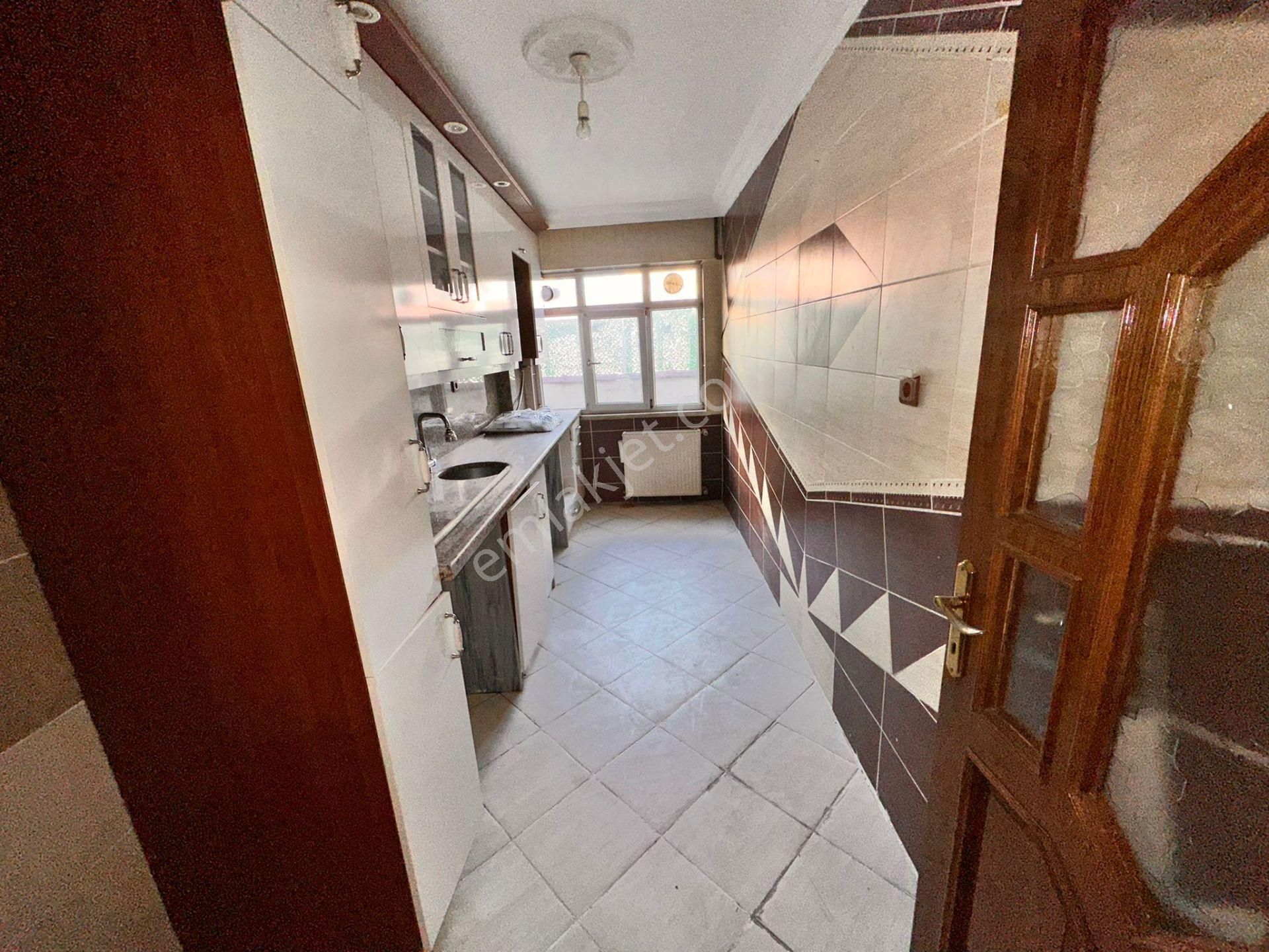 Hürriyyet Mahallesinde Satılık 3+1 Teraslı Dublex - Görsel 5