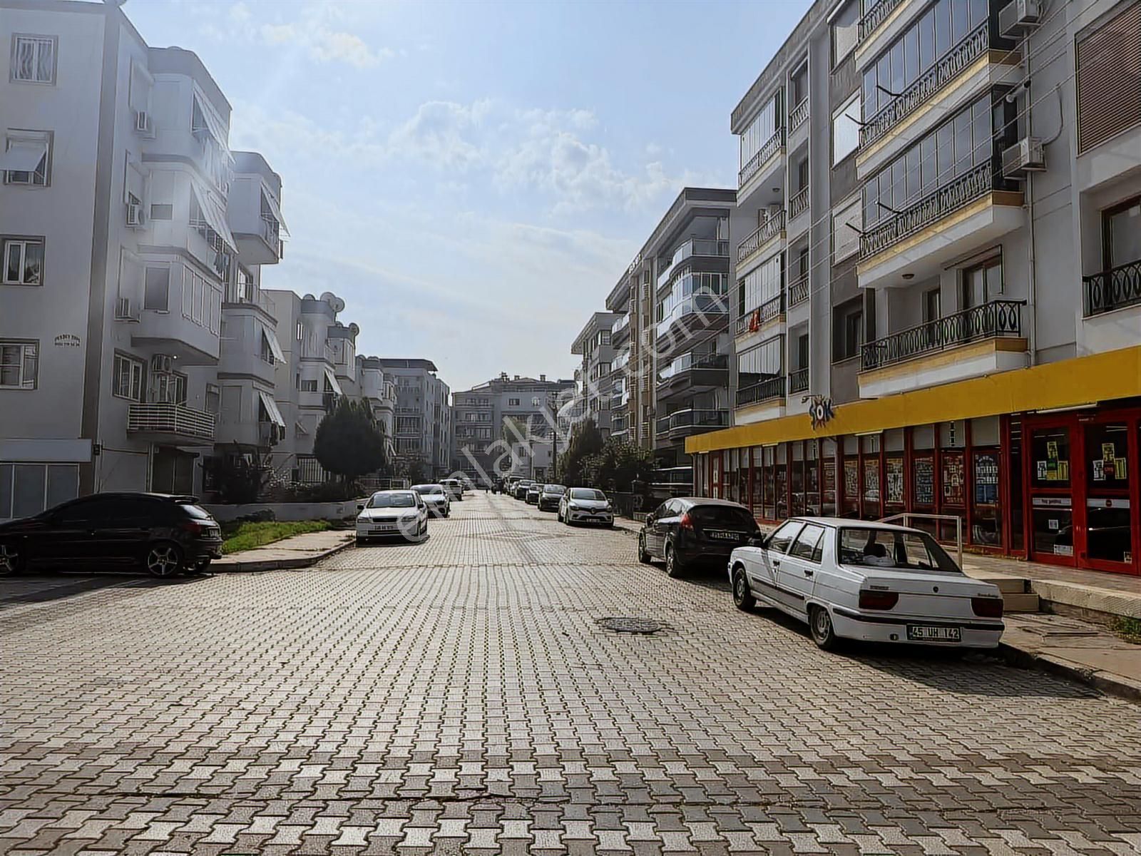 Mermerli Mah Sağlık Ocağı Karşısı 3+1 120 M2 Kilerli Daire - Görsel 13