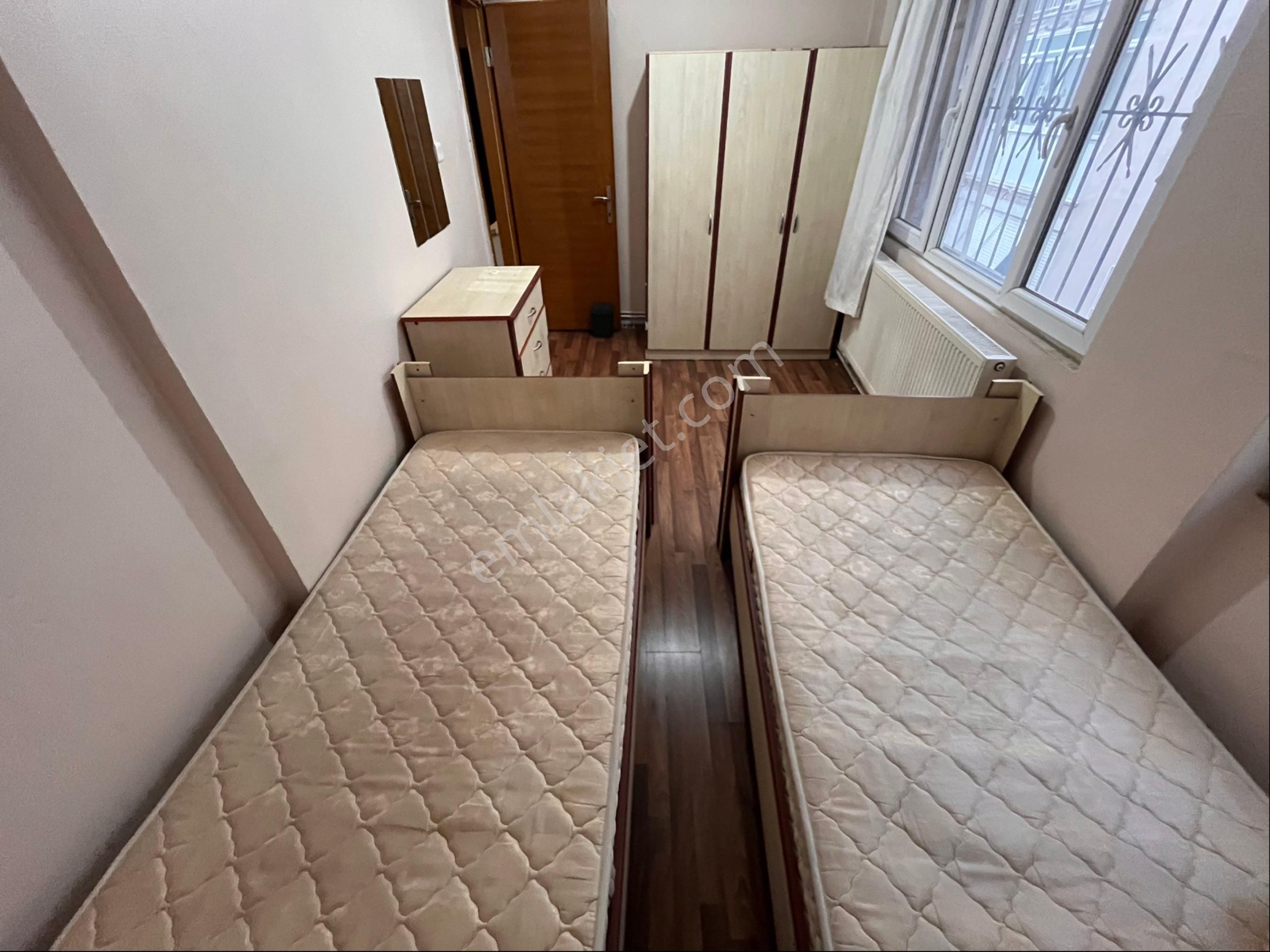 Üçyol Meydan Yakınında 2+1 95m2 Temiz Bakımlı Doğalgazlı Deniz Manzaralı - Görsel 10