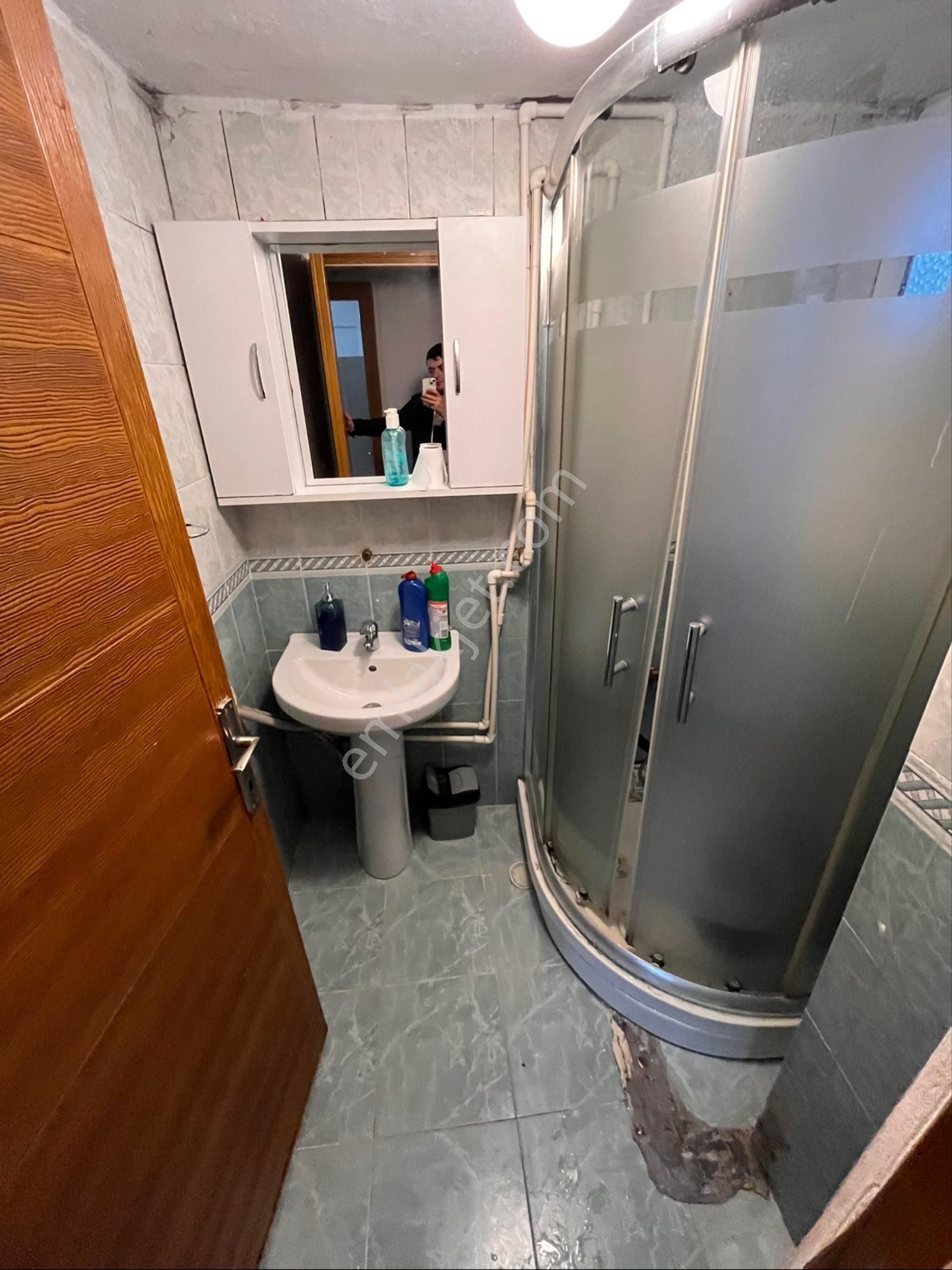 Üçyol Meydan Yakınında 2+1 95m2 Temiz Bakımlı Doğalgazlı Deniz Manzaralı - Görsel 20