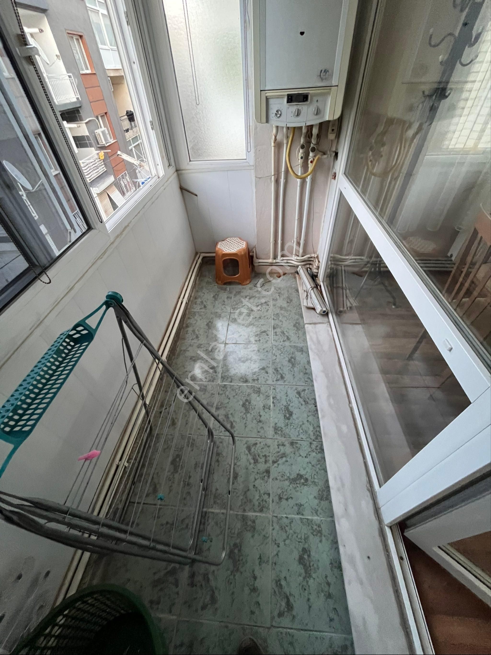 Üçyol Meydan Yakınında 2+1 95m2 Temiz Bakımlı Doğalgazlı Deniz Manzaralı - Görsel 27