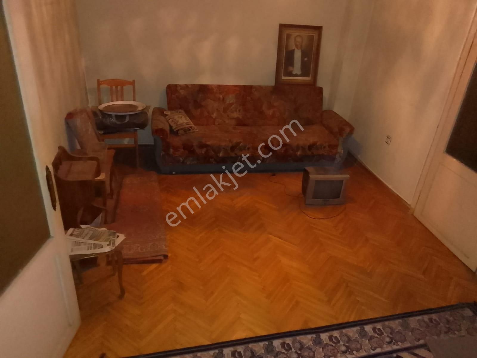 Meral R1840 Barbaros Cd Metrobüse 5 Dk Kentsel Aşamasında 80 M2 Geniş 2+1 - Görsel 3