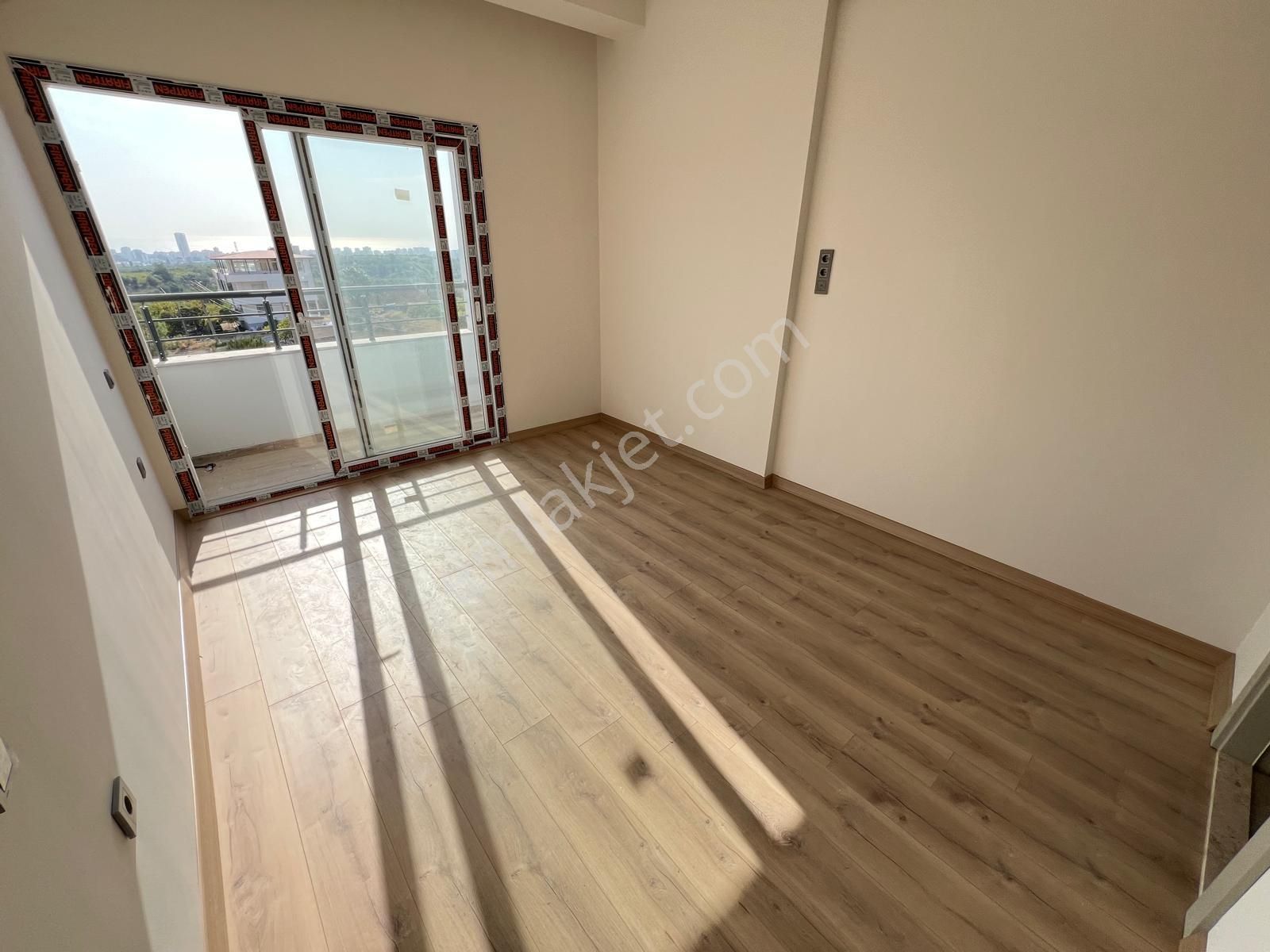 Ergünden Mezitli Esenbağlarda Cephesi Ful Açık Satılık 2+1 Daire - Görsel 6