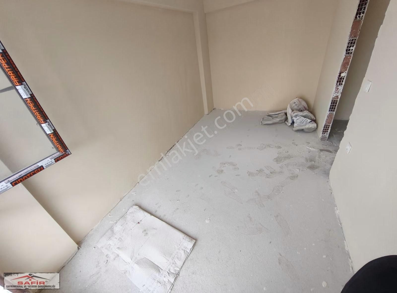 Safir'den Satılık 1+1 Daire - Görsel 4
