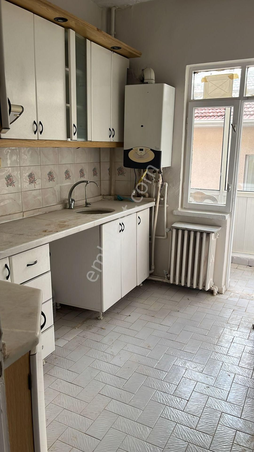 Filizden Emek 21sokakta Ara Katta Kiralık 3+1 Ön Cephe - Görsel 13