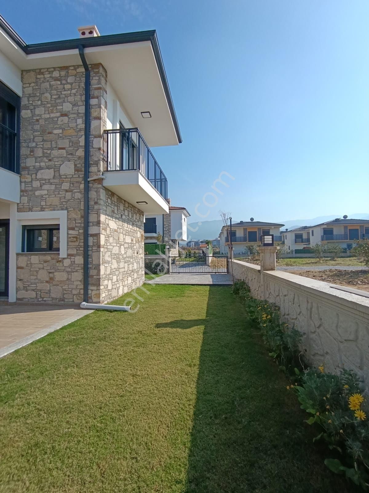 “kuşadası Davutlar’da Özel Havuzlu, Doğa İçinde Son Villa Fırsatı!” - Görsel 14