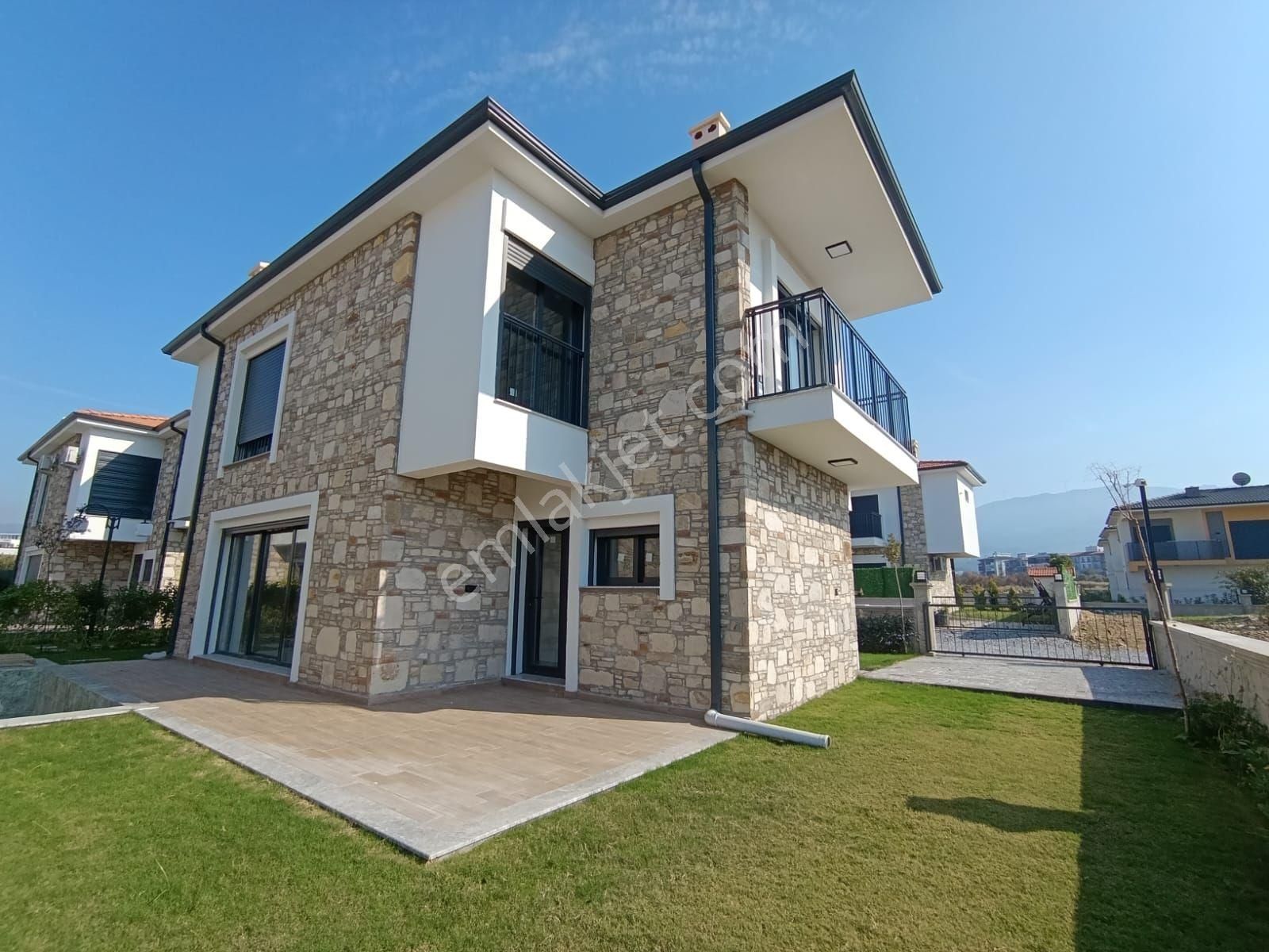 “kuşadası Davutlar’da Özel Havuzlu, Doğa İçinde Son Villa Fırsatı!” - Görsel 11