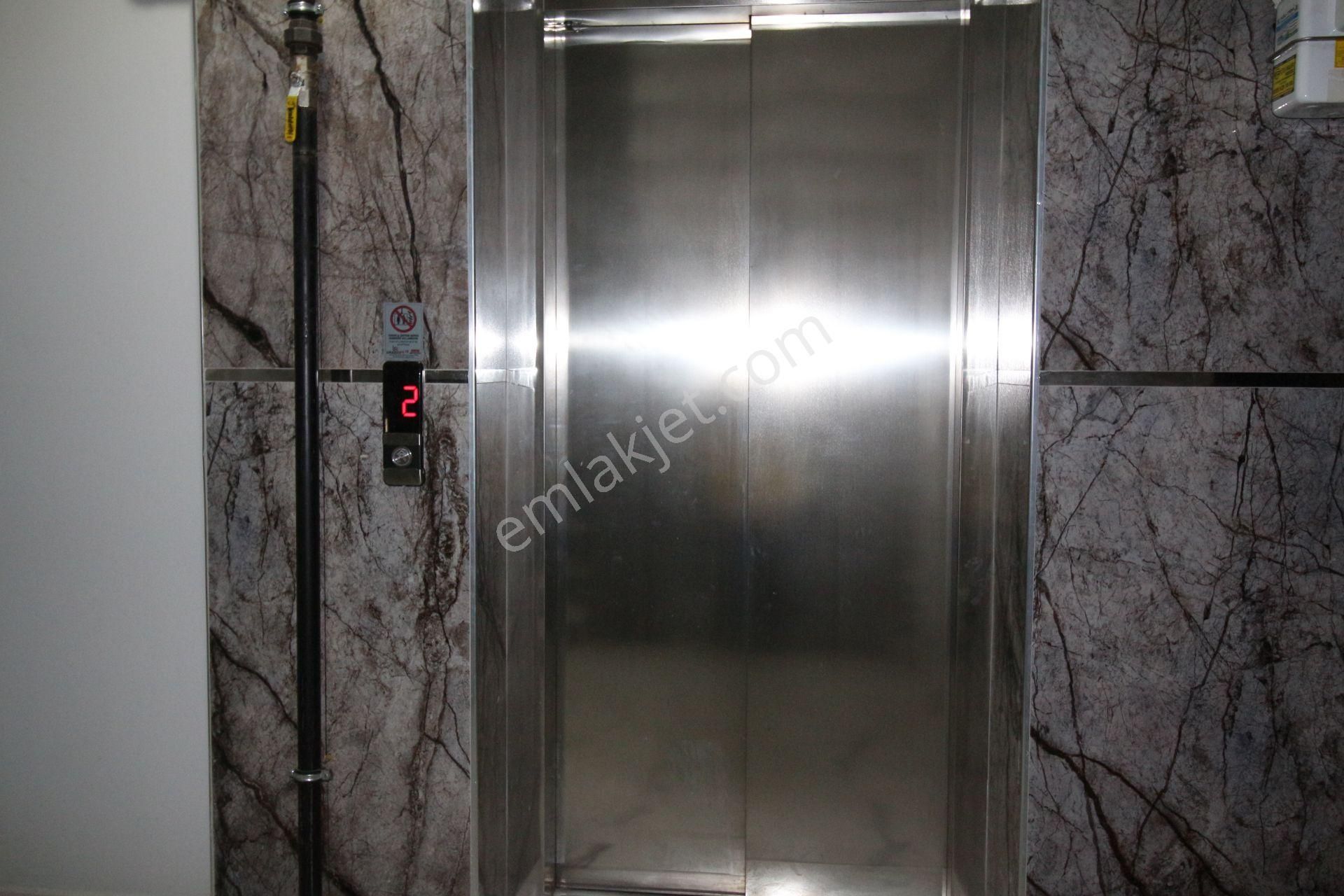 Arga'dan Buca Üçkuyular Meydan Yakını 1+1 Kiralık Daire. - Görsel 16