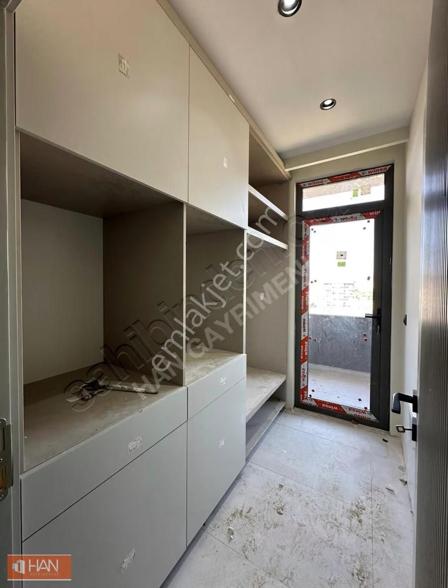 Aydoğmuş Mah. 4+1 Lüks Tramvay Dibi Emsalsiz Katta Tek Daire - Görsel 32