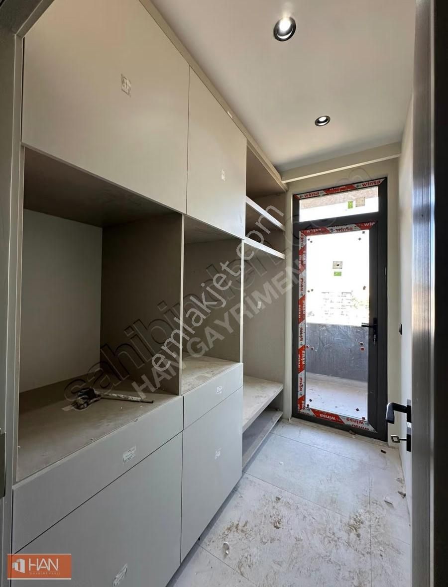 Aydoğmuş Mah. 4+1 Lüks Tramvay Dibi Emsalsiz Katta Tek Daire - Görsel 24