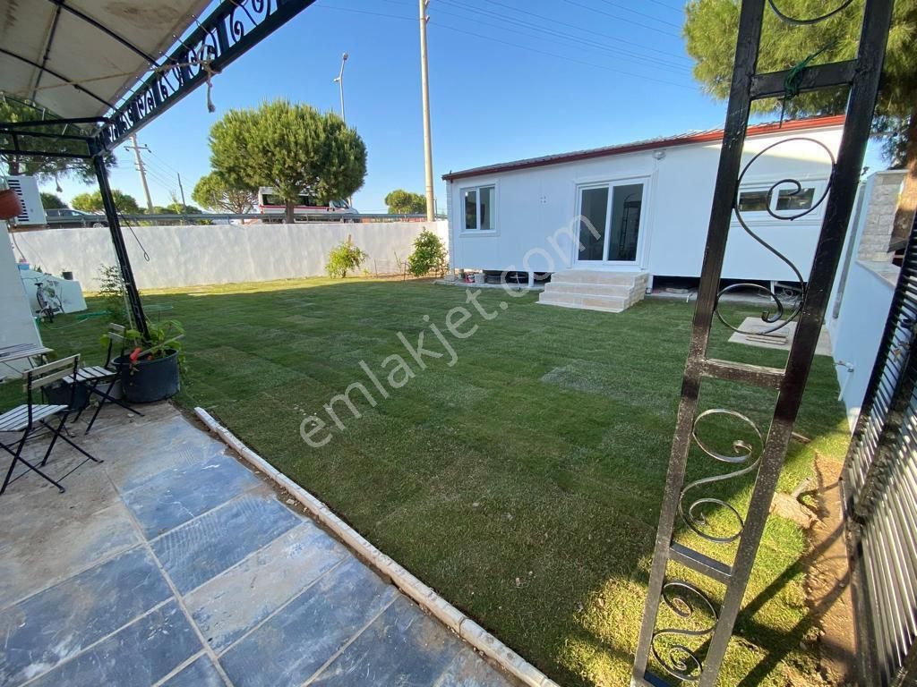 Çeşme Alaçatı 'da Geniş Bahçeli Dubleks 3+1 Satılık Villa - Görsel 4