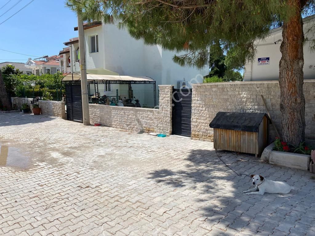 Çeşme Alaçatı 'da Geniş Bahçeli Dubleks 3+1 Satılık Villa - Görsel 5