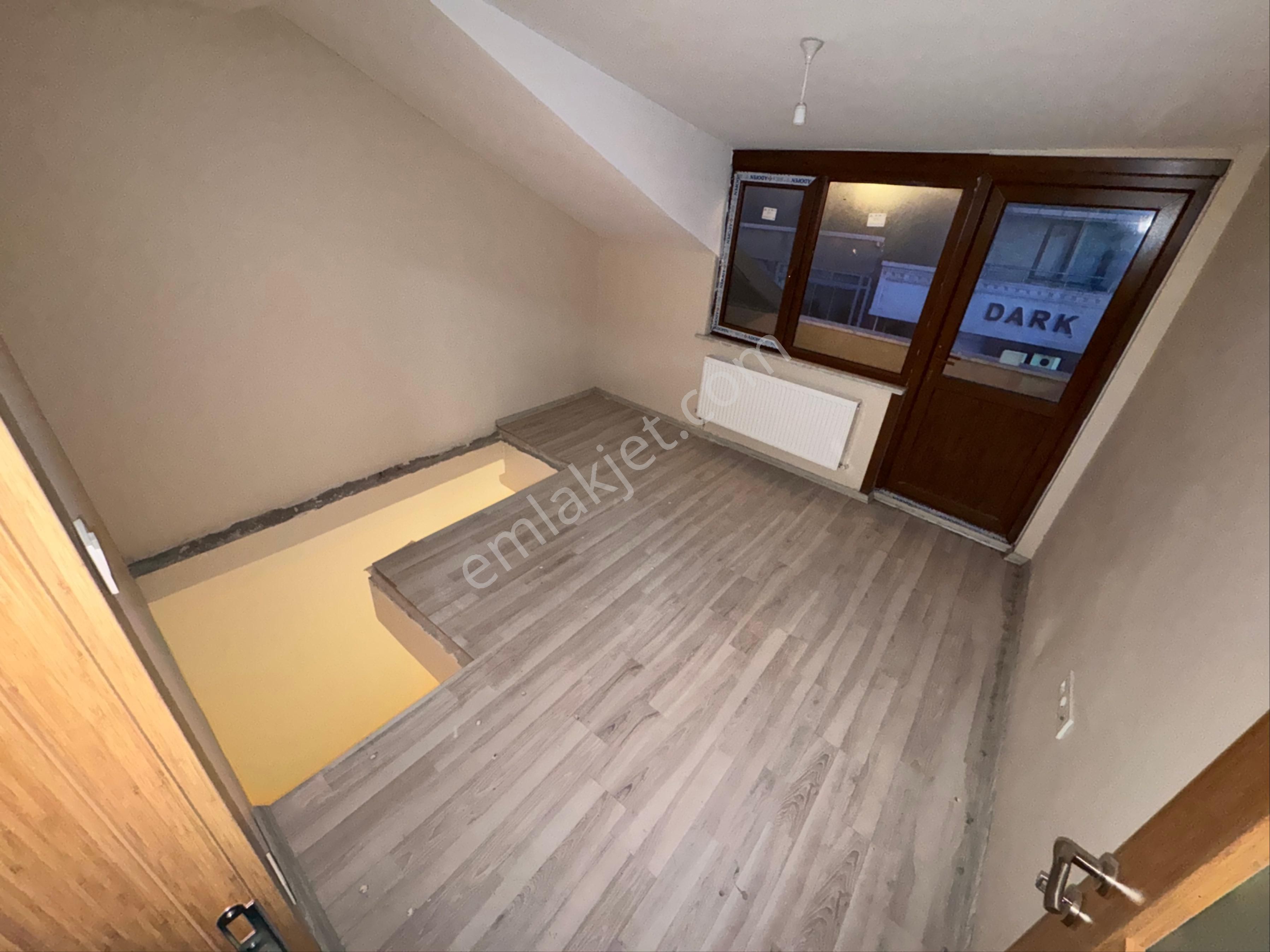 Zafer Yapı Gayrimenkulden Satılık Dubleks 4+2 180m2 2 Daire Sıfır İstanbul Sultangazi Esentepe Mahde - Görsel 18