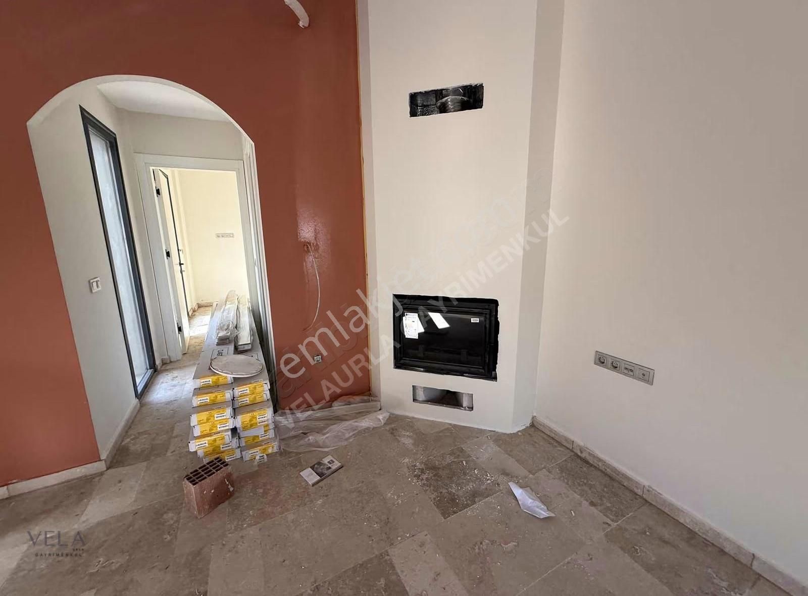 Urla Uzunkuyu Satılık 2+1 Havuzlu Villa - Görsel 14