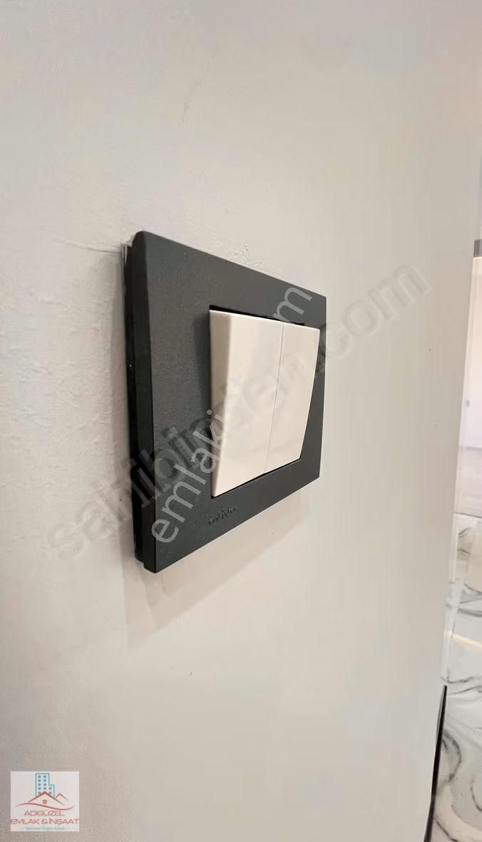 Havuzlu Sitede 2+1 Geniş Ve Lüks Daire - Görsel 2