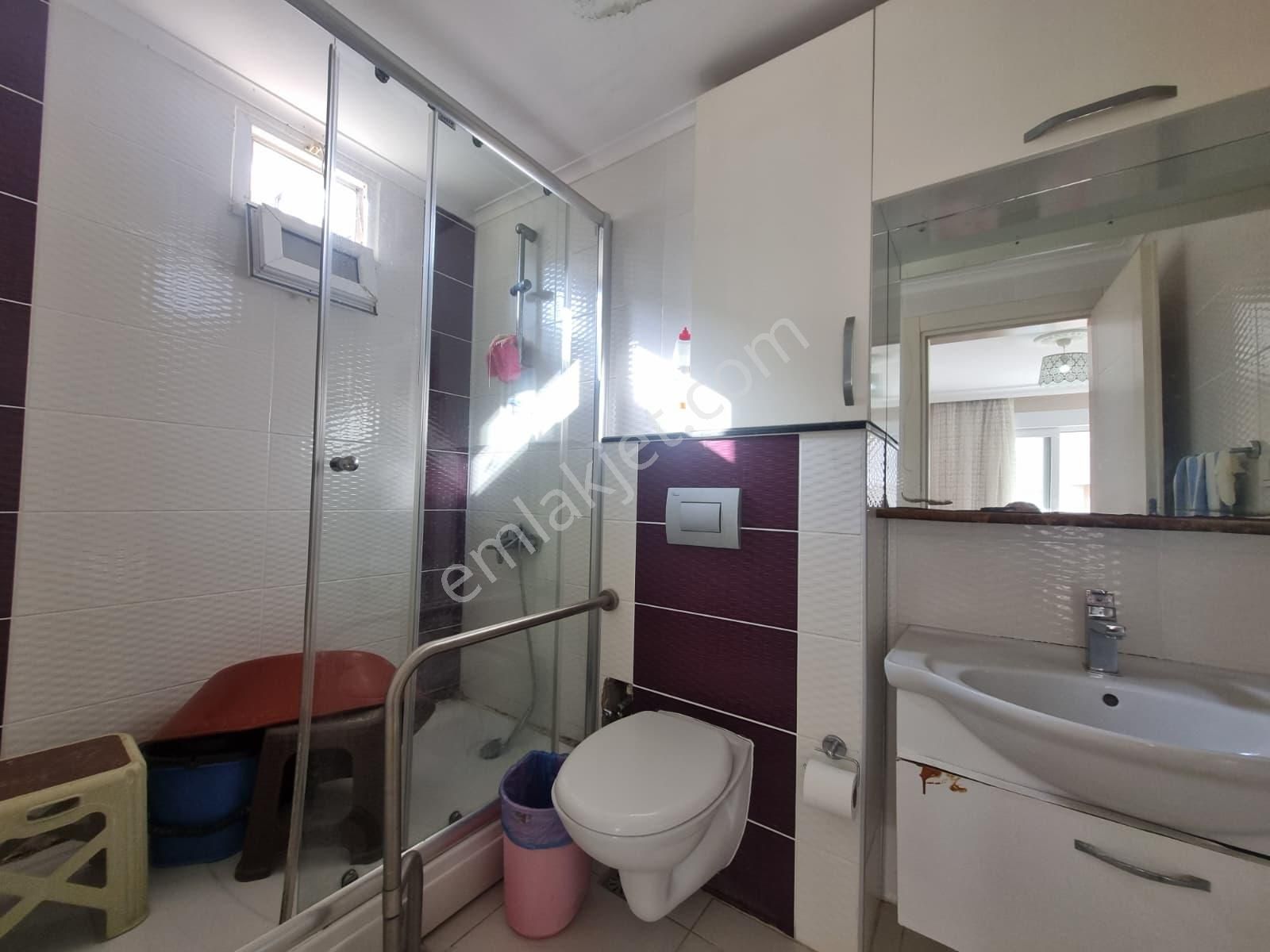 Atatürk Caddesi Üzerinde Kiralık Full Eşyalı 3+1 Daire - Görsel 13