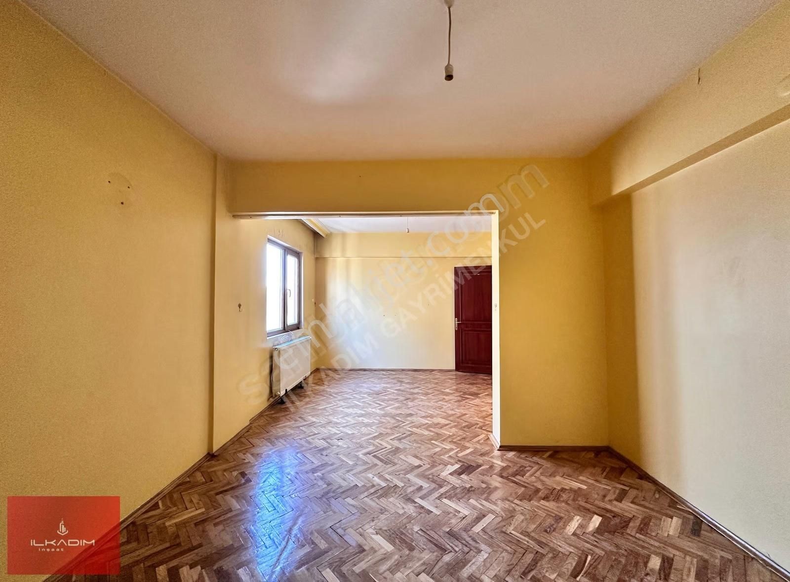 Şehir Hastanesi Karşısında 5+1 240 M2 Ön Cephe Kaçmaz Fırsat !!! - Görsel 15