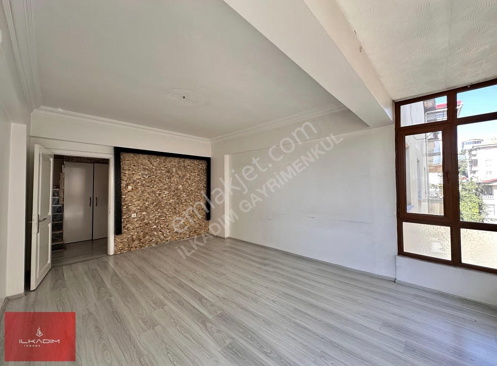 Şehir Hastanesi Karşısında 5+1 240 M2 Ön Cephe Kaçmaz Fırsat !!! - Görsel 31