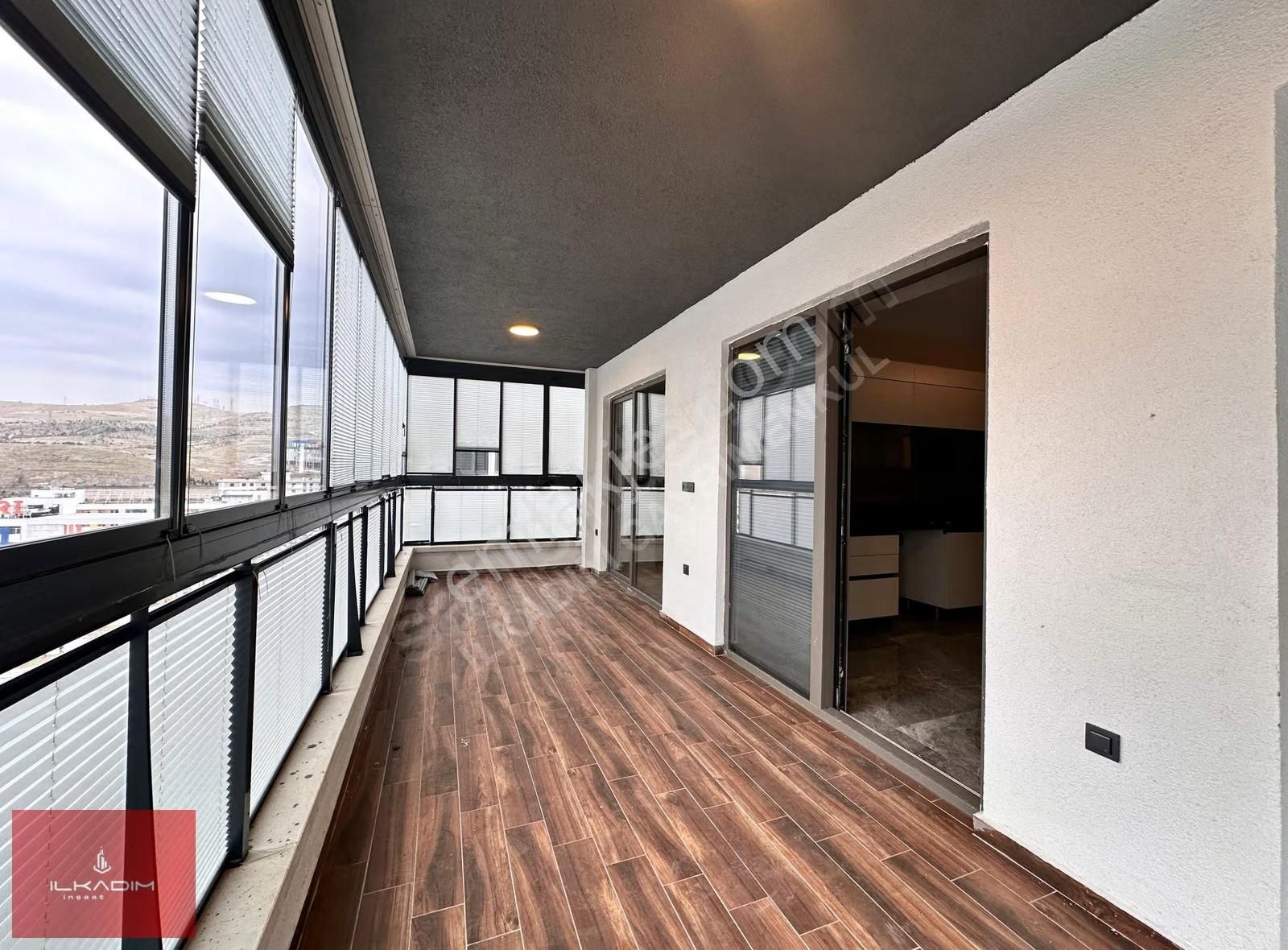 Ovacıkta Yerden Isıtmalı Otel Konseptinde Güvenlikli Sitede 4+1 - Görsel 5