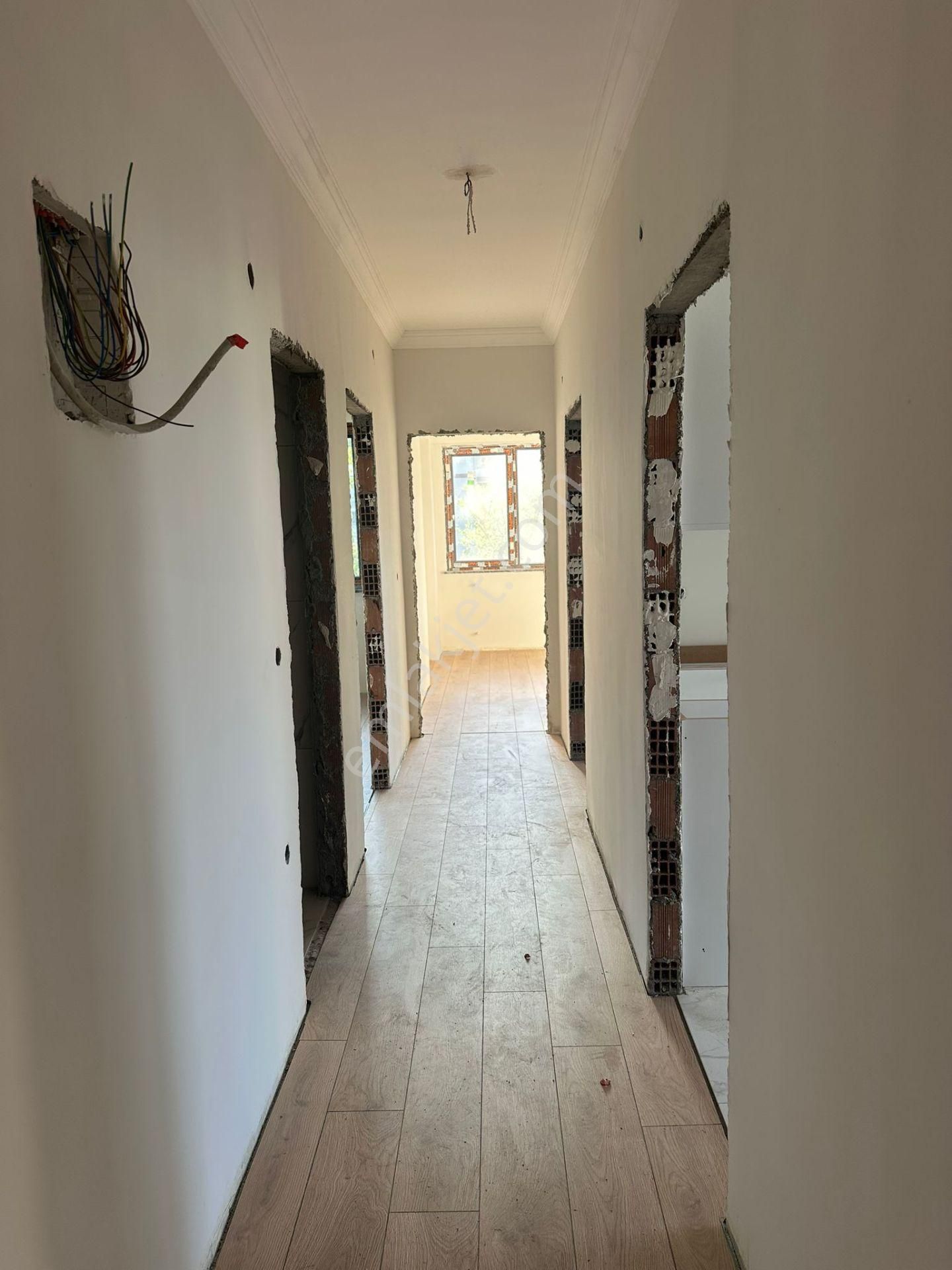 Çukurçayırda Satılık Yatırımlık Havuzlu Fırsat 3+1 Daire - Görsel 12