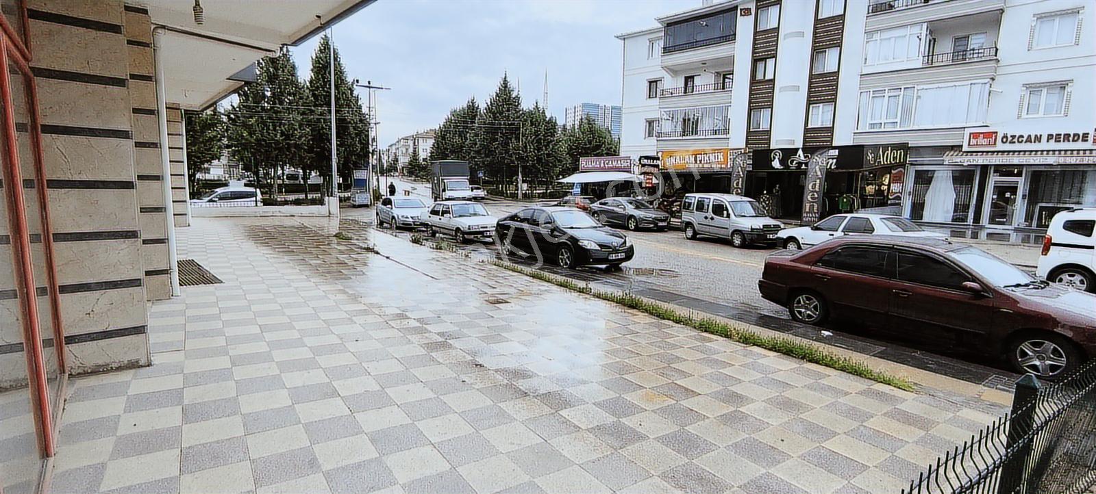 Cadde Üstü İşlek Noktada 300m2 Satılık Depolu Köşebaşı Dükkan - Görsel 26