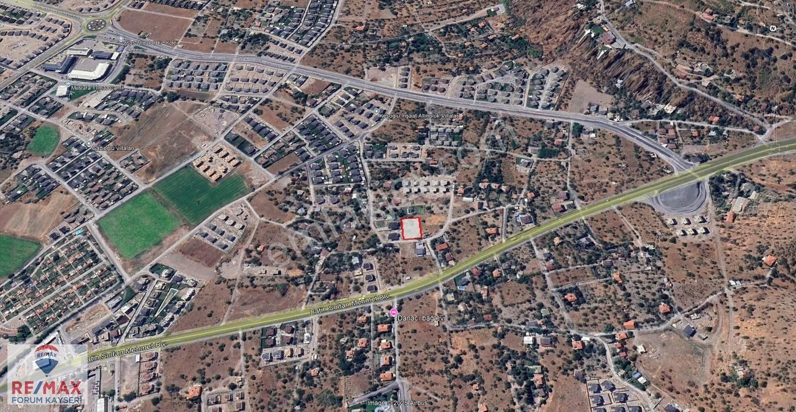 Altınoluk Bölgesi'nde 1472 M2 Satılık Temiz Villa Parseli - Görsel 7