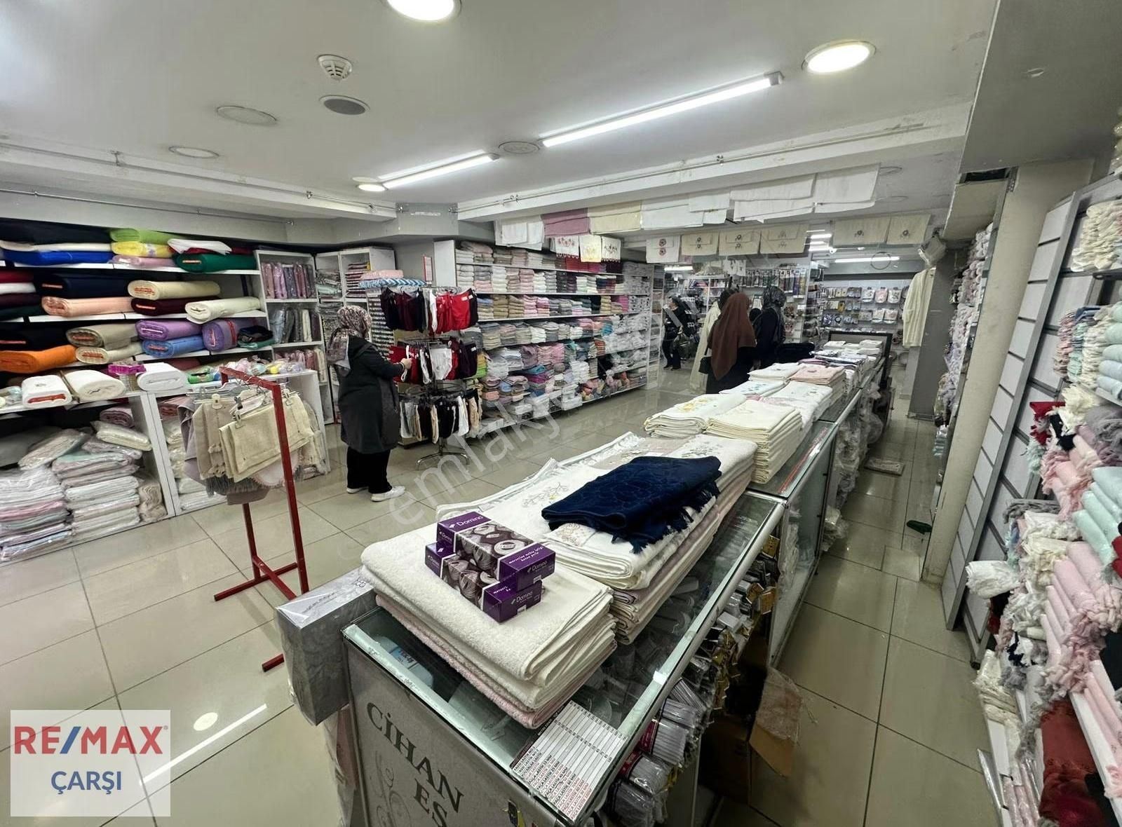 Kocaeli İzmit İn En İşlek Caddesinde 520 M2 Satılık Dükkan - Görsel 2