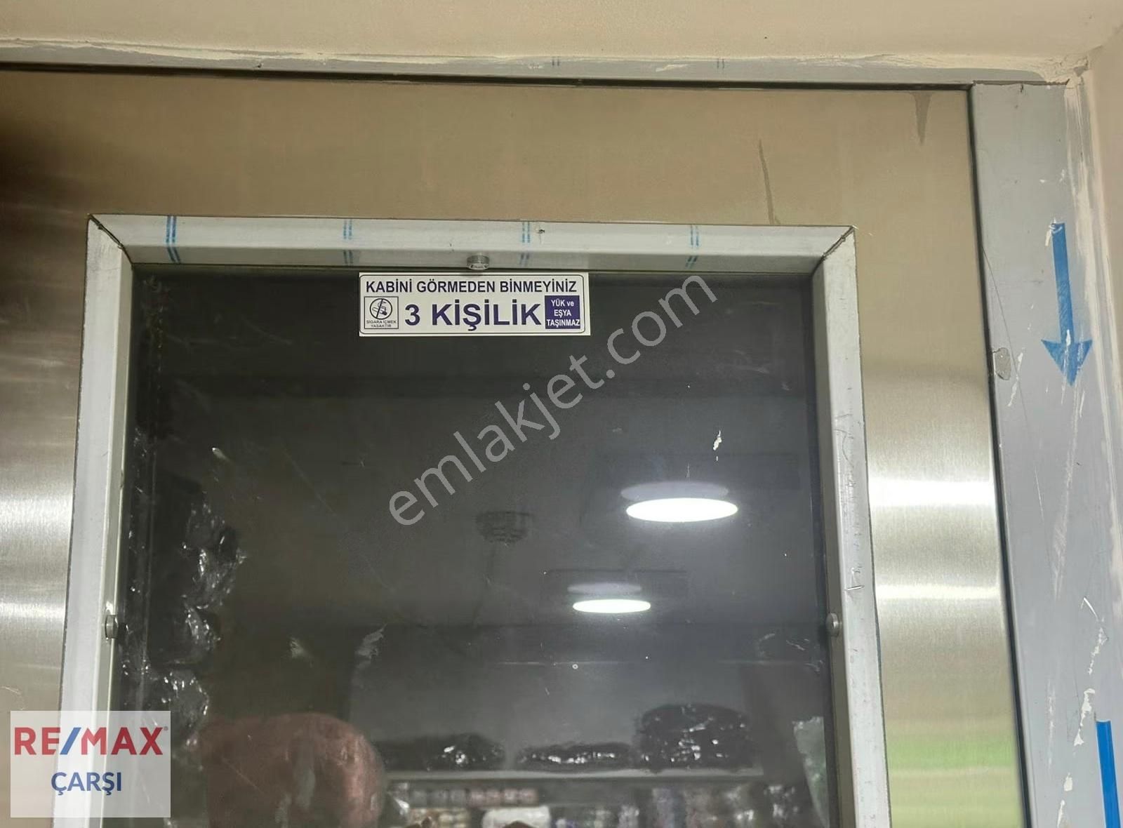 Kocaeli İzmit İn En İşlek Caddesinde 520 M2 Satılık Dükkan - Görsel 18