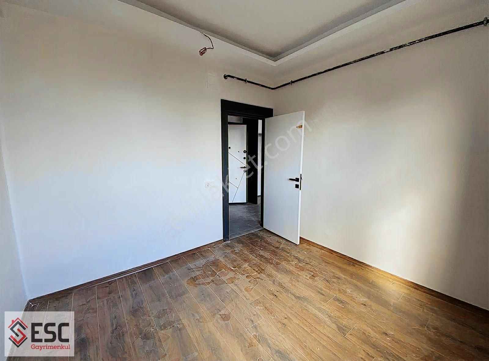 Esc'den Deniz Mh'de Kiracılı Havuzlu Satılık 1+1 Esc1791 - Görsel 4