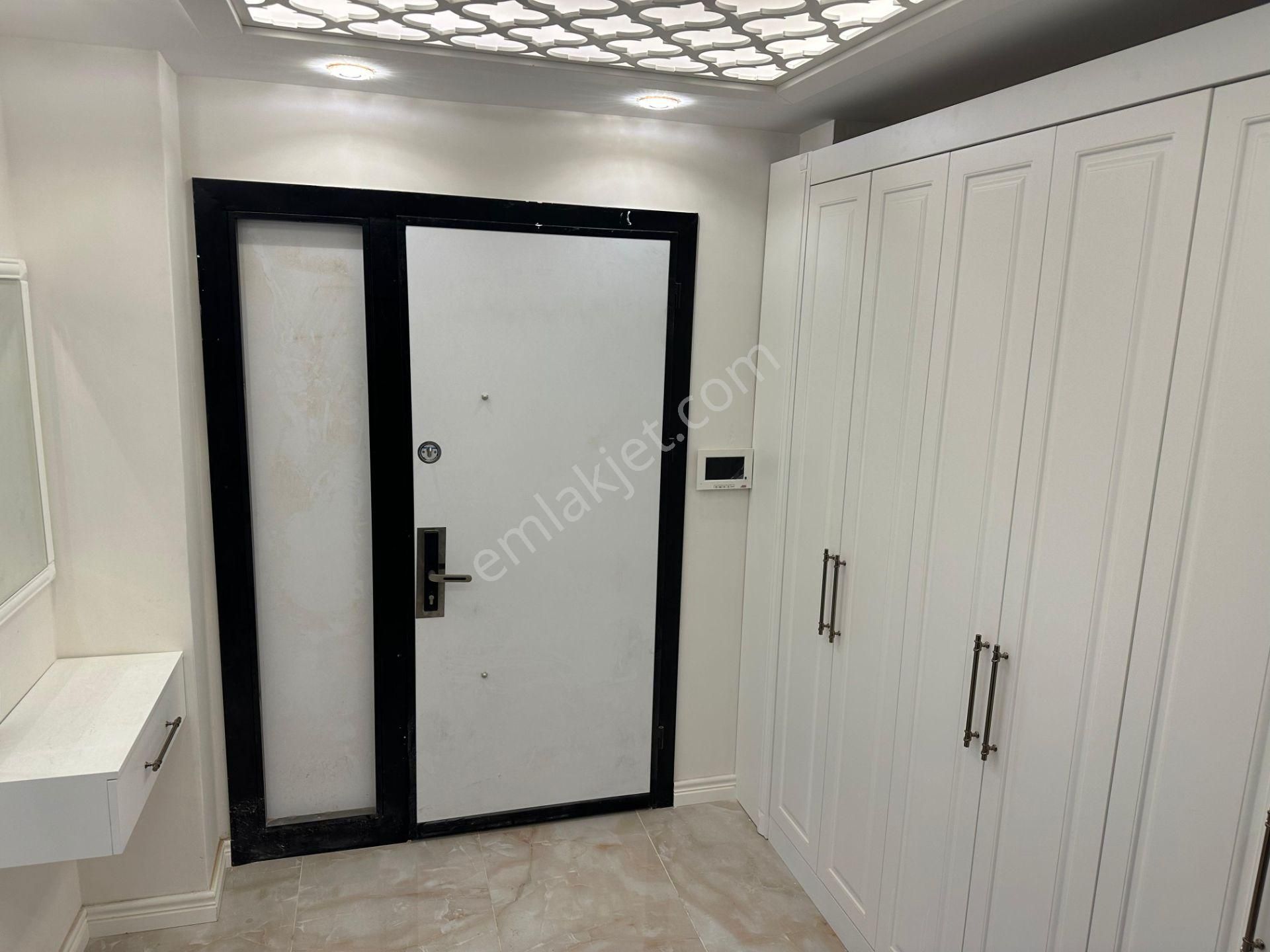 Üstünkent Emlak'tan Kiralık 5+1 Lüks İkiz Villa - Görsel 4