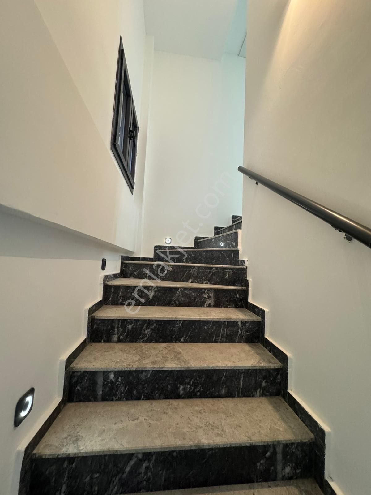 Didim Altınkum Mah Denize 250mt 4+1 Tam Müstakil Villa - Görsel 12