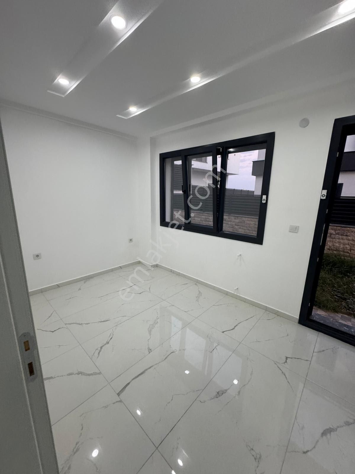 Didim Altınkum Mah Denize 250mt 4+1 Tam Müstakil Villa - Görsel 10